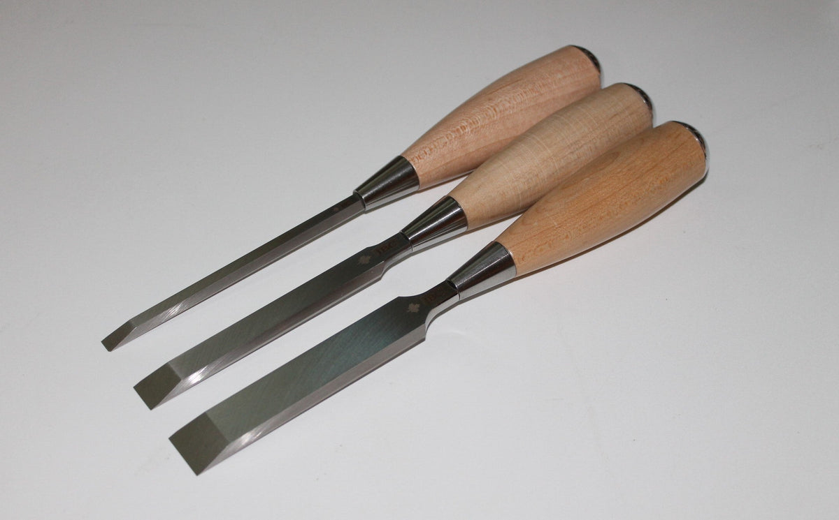 IBC 17 degree bench chisel set maple handles